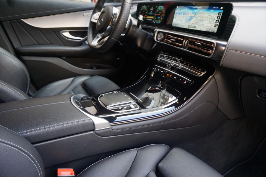 Mercedes-Benz EQC 400 4MATIC AMG Line Premium Plus 80 kWh | BTW | Adaptive Cruise | Lane Departure | 21inch | Sfeerverlichting | Mercedes garantie 04/2026 | Topstaat