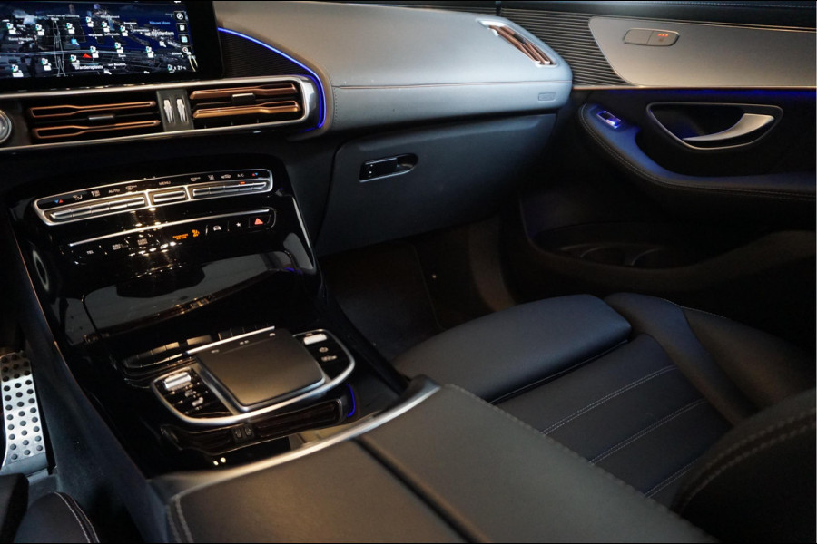 Mercedes-Benz EQC 400 4MATIC AMG Line Premium Plus 80 kWh | BTW | Adaptive Cruise | Lane Departure | 21inch | Sfeerverlichting | Mercedes garantie 04/2026 | Topstaat