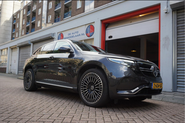 Mercedes-Benz EQC 400 4MATIC AMG Line Premium Plus 80 kWh | BTW | Adaptive Cruise | Lane Departure | 21inch | Sfeerverlichting | Mercedes garantie 04/2026 | Topstaat