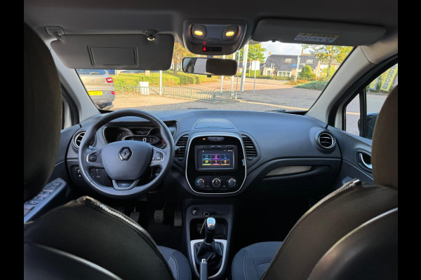 Renault Captur TCe 90 Life / Navi / LM velgen / Parkeersensoren Renault Captur TCe 90 Life / Navi / LM velgen / Parkeersensoren