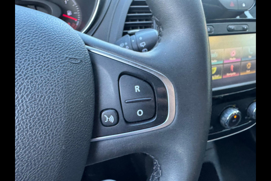 Renault Captur TCe 90 Life / Navi / LM velgen / Parkeersensoren Renault Captur TCe 90 Life / Navi / LM velgen / Parkeersensoren