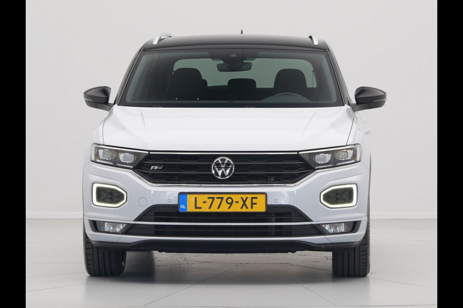 Volkswagen T-Roc 1.5 TSI 150pk DSG R-Line Business Navigatie Carplay Camera 19" velgen Trekhaak Keyless 173