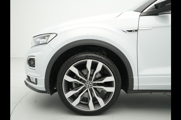 Volkswagen T-Roc 1.5 TSI 150pk DSG R-Line Business Navigatie Carplay Camera 19" velgen Trekhaak Keyless 173
