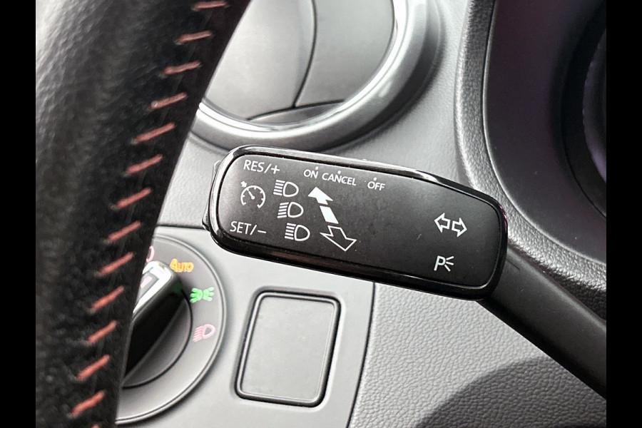 Seat Ibiza 1.0 EcoTSI FR Connect(Goed OnderH, Panorama, Carplay/ Android, Climate Con, Navi, PDC V+A, Etc)