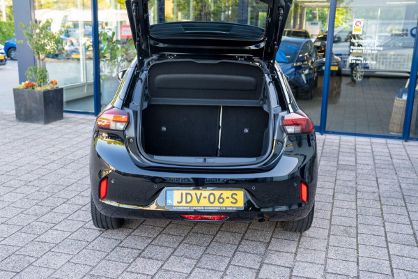 Opel Corsa 1.2 Level 4 | Prijs rijklaar incl. 12 mnd garantie | Glazen dak Stoel/stuurverwarming Carplay Lmv 17"