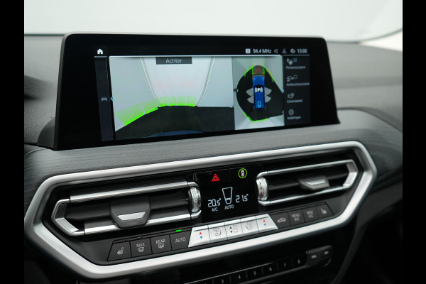 BMW X3 xDrive30e LCI FACELIFT MODEL Plug In Hybrid 293pk Dealer O.H PHEV | Trekhaak af Fabriek | Panodak | Laser LED | 360 Camera | Head Up | Lederen Sportstoelen Memory | Keyless | Apple Carplay |