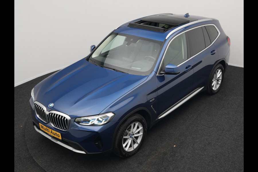 BMW X3 xDrive30e LCI FACELIFT MODEL Plug In Hybrid 293pk Dealer O.H PHEV | Trekhaak af Fabriek | Panodak | Laser LED | 360 Camera | Head Up | Lederen Sportstoelen Memory | Keyless | Apple Carplay |
