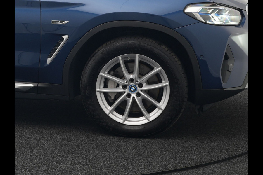 BMW X3 xDrive30e LCI FACELIFT MODEL Plug In Hybrid 293pk Dealer O.H PHEV | Trekhaak af Fabriek | Panodak | Laser LED | 360 Camera | Head Up | Lederen Sportstoelen Memory | Keyless | Apple Carplay |