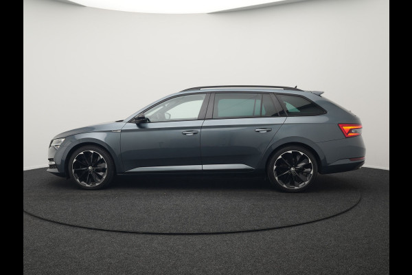 Škoda Superb Combi 1.4 TSI iV Sportline Plug In Hybrid 218pk Dealer O.H PHEV | Adaptive Cruise | 360 Camera | Alcantara Sportstoelen Memory | Canton Audio | 19"L.M | Virtual | Keyless |