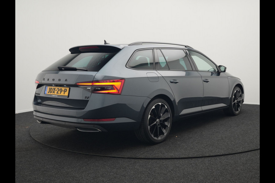 Škoda Superb Combi 1.4 TSI iV Sportline Plug In Hybrid 218pk Dealer O.H PHEV | Adaptive Cruise | 360 Camera | Alcantara Sportstoelen Memory | Canton Audio | 19"L.M | Virtual | Keyless |