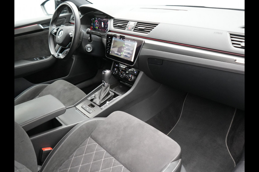 Škoda Superb Combi 1.4 TSI iV Sportline Plug In Hybrid 218pk Dealer O.H PHEV | Adaptive Cruise | 360 Camera | Alcantara Sportstoelen Memory | Canton Audio | 19"L.M | Virtual | Keyless |