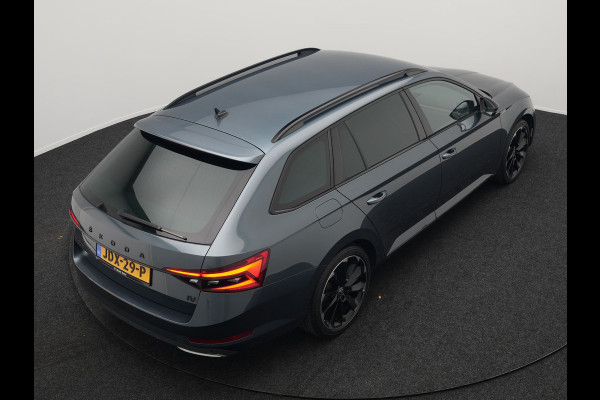 Škoda Superb Combi 1.4 TSI iV Sportline Plug In Hybrid 218pk Dealer O.H PHEV | Adaptive Cruise | 360 Camera | Alcantara Sportstoelen Memory | Canton Audio | 19"L.M | Virtual | Keyless |