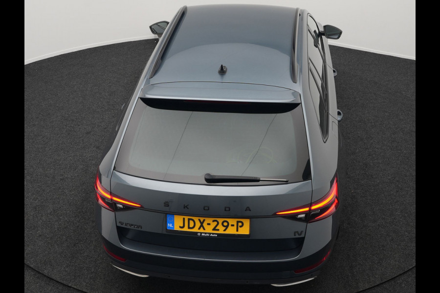 Škoda Superb Combi 1.4 TSI iV Sportline Plug In Hybrid 218pk Dealer O.H PHEV | Adaptive Cruise | 360 Camera | Alcantara Sportstoelen Memory | Canton Audio | 19"L.M | Virtual | Keyless |