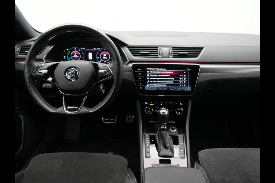 Škoda Superb Combi 1.4 TSI iV Sportline Plug In Hybrid 218pk Dealer O.H PHEV | Adaptive Cruise | 360 Camera | Alcantara Sportstoelen Memory | Canton Audio | 19"L.M | Virtual | Keyless |