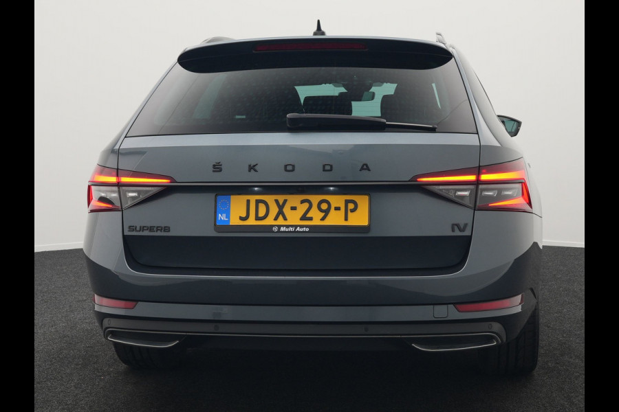 Škoda Superb Combi 1.4 TSI iV Sportline Plug In Hybrid 218pk Dealer O.H PHEV | Adaptive Cruise | 360 Camera | Alcantara Sportstoelen Memory | Canton Audio | 19"L.M | Virtual | Keyless |