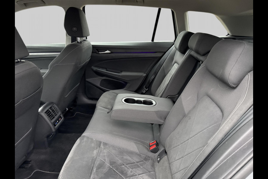 Volkswagen GOLF Variant 1.5 eTSI Business