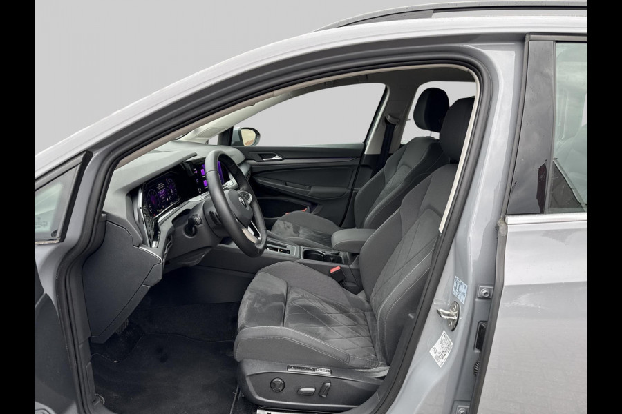 Volkswagen GOLF Variant 1.5 eTSI Business