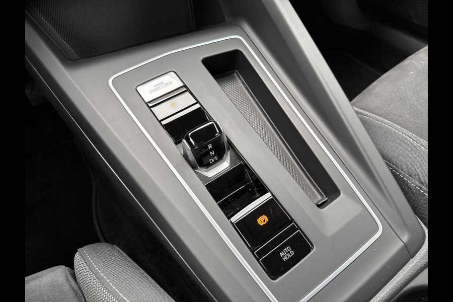 Volkswagen GOLF Variant 1.5 eTSI Business
