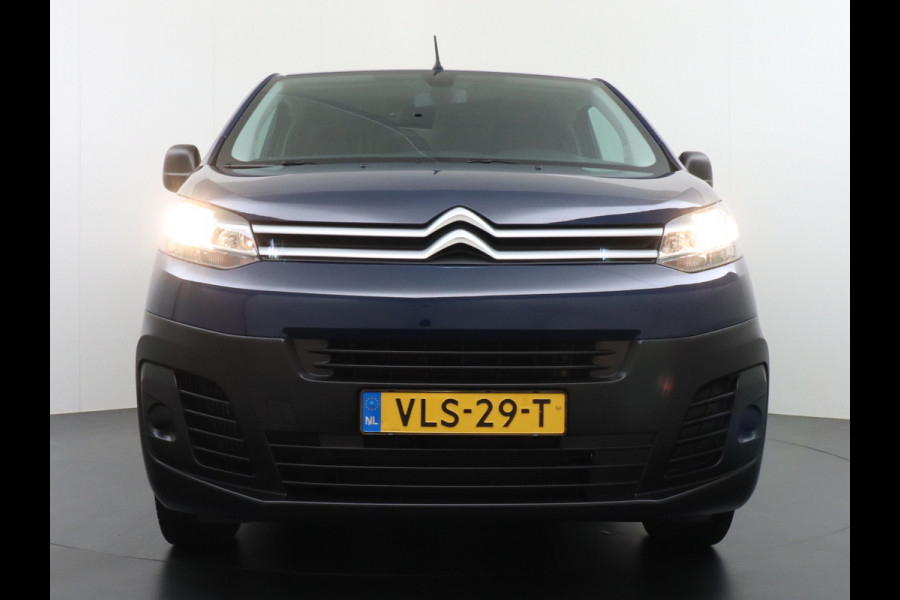 Citroën Jumpy 2.0HDI 123PK AUT-8 H1L3 120 XL 3-P Airco Cruise Control 3 persoons Schuifdeur Betonplex Lat om Lat betimmering Achterdeuren Bluetooth Euro 6 Citroën Jumpy 2.0HDI 123PK AUT-8 H1L3 120 XL 3-P Airco Cruise Control 3 persoons Schuifdeur Betonplex Lat om Lat betimmering Achterdeuren Bluetooth Euro 6