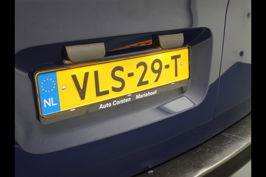 Citroën Jumpy 2.0HDI 123PK AUT-8 H1L3 120 XL 3-P Airco Cruise Control 3 persoons Schuifdeur Betonplex Lat om Lat betimmering Achterdeuren Bluetooth Euro 6 Citroën Jumpy 2.0HDI 123PK AUT-8 H1L3 120 XL 3-P Airco Cruise Control 3 persoons Schuifdeur Betonplex Lat om Lat betimmering Achterdeuren Bluetooth Euro 6