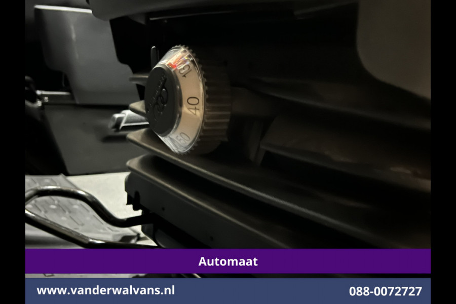 Volkswagen Crafter 2.0 TDI 141pk Automaat L3H3 L2H2 Euro6 Airco | Navigatie | Apple Carplay | Cruisecontrol Android Auto, Parkeersensoren, chauffeursstoel, 3000kg trekvermogen