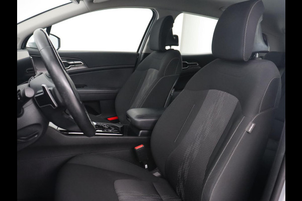 Kia Sportage 1.6 T-GDi Plug-in Hybrid AWD DynamicLine | Adaptive cruise | Camera | Carplay | Navigatie | Full LED | Parkeerhulp | Digital Cockpit | PHEV | Plug In