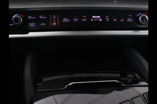 Kia Sportage 1.6 T-GDi Plug-in Hybrid AWD DynamicLine | Adaptive cruise | Camera | Carplay | Navigatie | Full LED | Parkeerhulp | Digital Cockpit | PHEV | Plug In