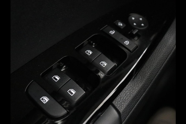 Kia Sportage 1.6 T-GDi Plug-in Hybrid AWD DynamicLine | Adaptive cruise | Camera | Carplay | Navigatie | Full LED | Parkeerhulp | Digital Cockpit | PHEV | Plug In