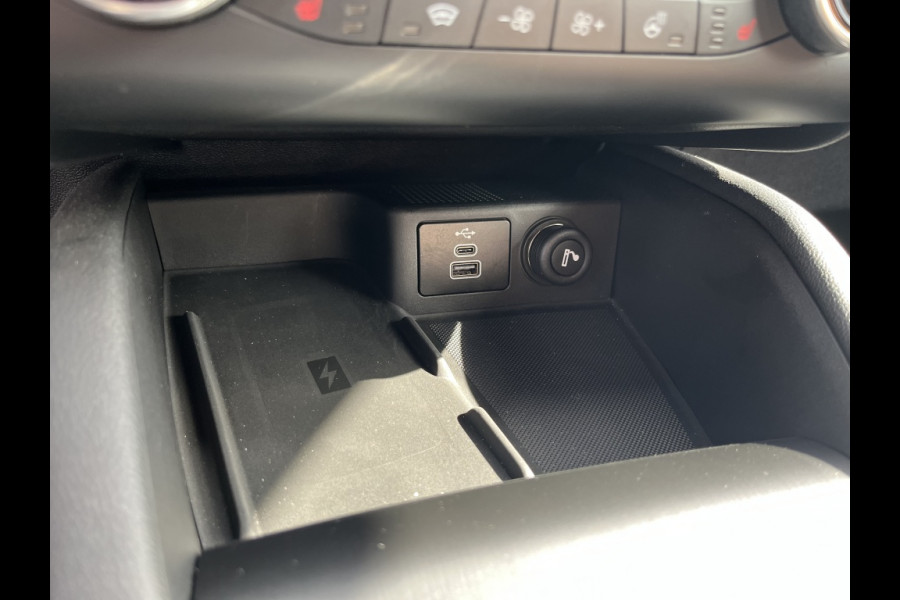 Ford Kuga 2.5 PHEV ST-Line X DRIVERPACK! WINTERPACK! TECHPACK! Ford Kuga 2.5 PHEV ST-Line X DRIVERPACK! WINTERPACK! TECHPACK!