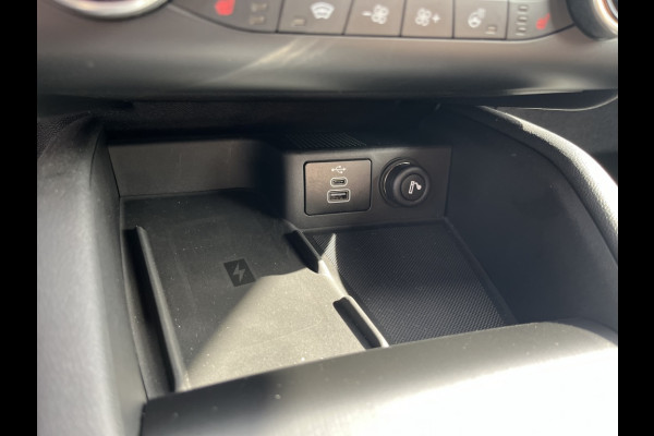Ford Kuga 2.5 PHEV ST-Line X DRIVERPACK! WINTERPACK! TECHPACK! Ford Kuga 2.5 PHEV ST-Line X DRIVERPACK! WINTERPACK! TECHPACK!