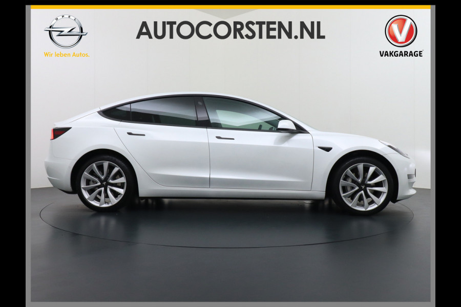 Tesla Model 3 Long Range AWD 75kWh Soh 89% Lmv 19" Navi Ecc Leder Panoramadak Adaptive Cruise Control Autopilot Elek.Stoelen+Verwarmd+Memory Premium Audio 4WD Privacy Glas Fabrieksgarantie op Accu en motor tot 24-08-2028 1e Eigenaar Origineel Nederlandse Auto