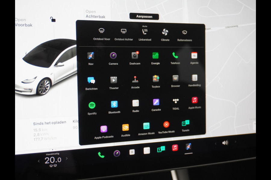 Tesla Model 3 Long Range AWD 75kWh Soh 89% Lmv 19" Navi Ecc Leder Panoramadak Adaptive Cruise Control Autopilot Elek.Stoelen+Verwarmd+Memory Premium Audio 4WD Privacy Glas Fabrieksgarantie op Accu en motor tot 24-08-2028 1e Eigenaar Origineel Nederlandse Auto