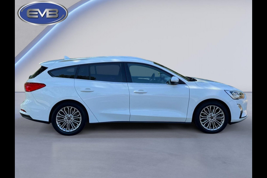Ford FOCUS Wagon 1.0 EcoBoost 125 pk Titanium Business, achteruitrijcamera, trekhaak, stoel-stuurverwarming, nl auto met nap