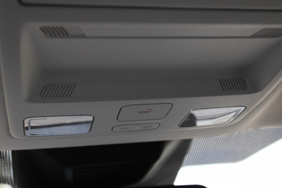 Ford FOCUS Wagon 1.0 EcoBoost Titanium Business 125pk | Winterpack | Full LED | Adaptieve Cruise | B&O Play | Achteruitrijcamera | Design Pack