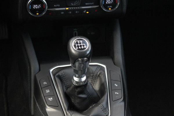 Ford FOCUS Wagon 1.0 EcoBoost Titanium Business 125pk | Winterpack | Full LED | Adaptieve Cruise | B&O Play | Achteruitrijcamera | Design Pack