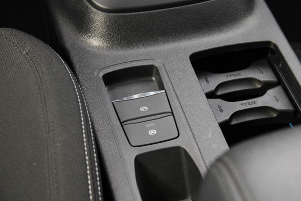 Ford FOCUS Wagon 1.0 EcoBoost Titanium Business 125pk | Winterpack | Full LED | Adaptieve Cruise | B&O Play | Achteruitrijcamera | Design Pack