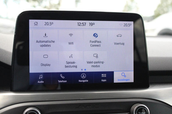 Ford FOCUS Wagon 1.0 EcoBoost Titanium Business 125pk | Winterpack | Full LED | Adaptieve Cruise | B&O Play | Achteruitrijcamera | Design Pack