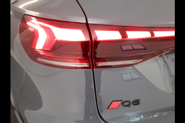 Audi Q6 e-tron Advanced edition e-tron perf 225kW/306pk 100Kwh Ha Tech Plus pakket, sportstoelen met leder, bumpers in kleur carrosserie, omgevingscamera's Audi Q6 e-tron Advanced edition e-tron perf 225kW/306pk 100Kwh Ha Tech Plus pakket, sportstoelen met leder, bumpers in kleur carrosserie, omgevingscamera's
