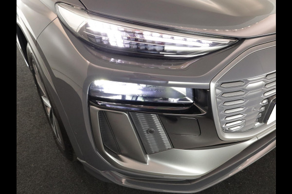 Audi Q6 e-tron Advanced edition e-tron perf 225kW/306pk 100Kwh Ha Tech Plus pakket, sportstoelen met leder, bumpers in kleur carrosserie, omgevingscamera's Audi Q6 e-tron Advanced edition e-tron perf 225kW/306pk 100Kwh Ha Tech Plus pakket, sportstoelen met leder, bumpers in kleur carrosserie, omgevingscamera's
