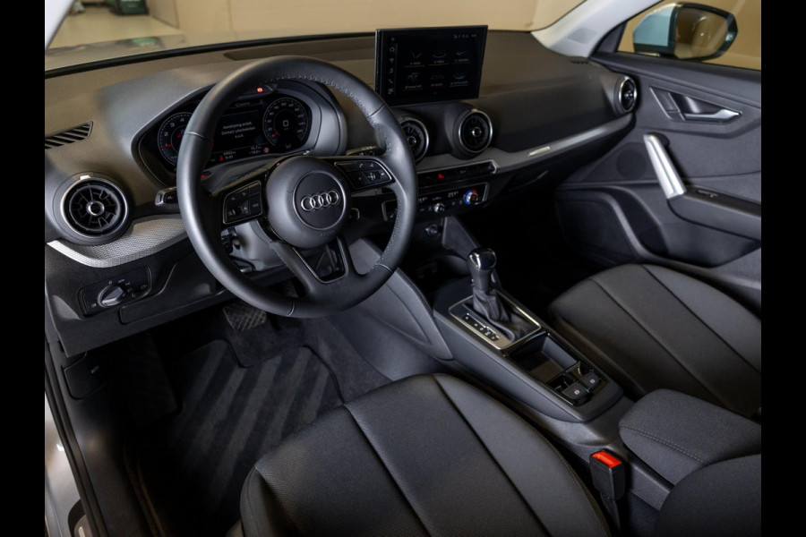 Audi Q2 35 TFSI Advanced edition / 150pk / Stoelverwarming / Apple CarPlay / Adaptieve cruise control /