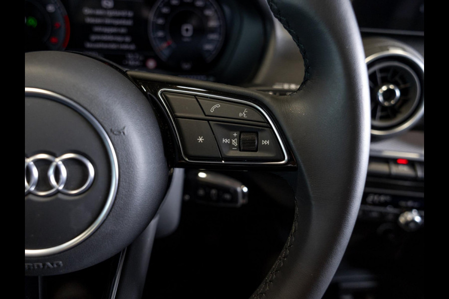 Audi Q2 35 TFSI Advanced edition / 150pk / Stoelverwarming / Apple CarPlay / Adaptieve cruise control /