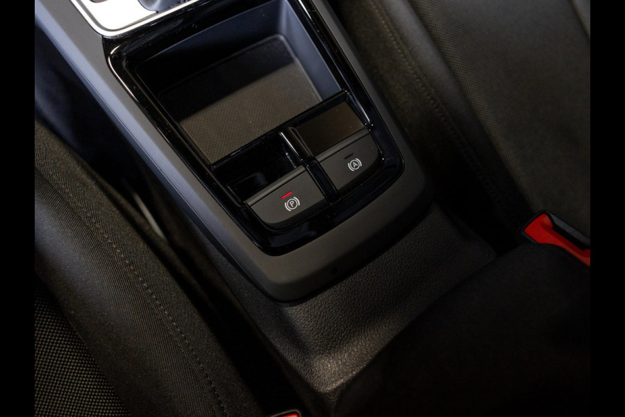 Audi Q2 35 TFSI Advanced edition / 150pk / Stoelverwarming / Apple CarPlay / Adaptieve cruise control /