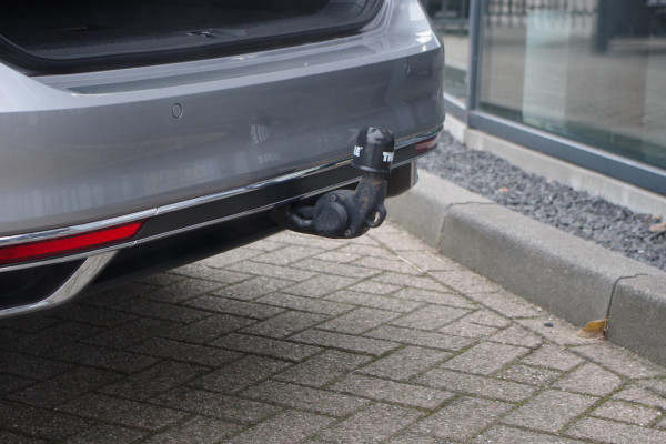 Volkswagen Passat Variant 1.4 TSI GTE Business 218 PK PHEV, Trekhaak, Carplay, LED verlichting