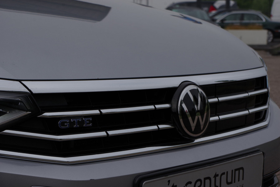 Volkswagen Passat Variant 1.4 TSI GTE Business 218 PK PHEV, Trekhaak, Carplay, LED verlichting