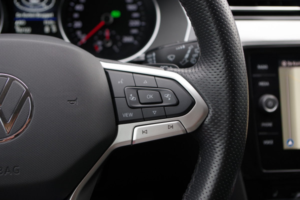 Volkswagen Passat Variant 1.4 TSI GTE Business 218 PK PHEV, Trekhaak, Carplay, LED verlichting