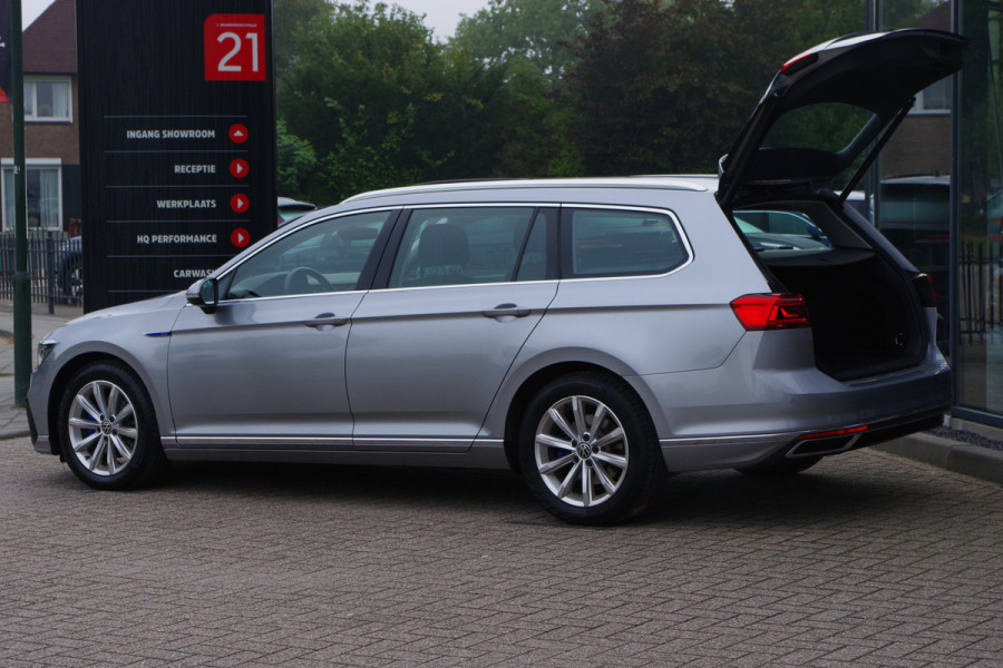 Volkswagen Passat Variant 1.4 TSI GTE Business 218 PK PHEV, Trekhaak, Carplay, LED verlichting