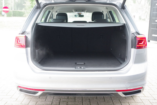Volkswagen Passat Variant 1.4 TSI GTE Business 218 PK PHEV, Trekhaak, Carplay, LED verlichting