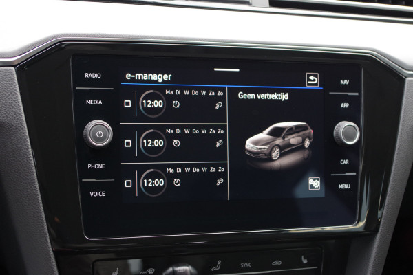 Volkswagen Passat Variant 1.4 TSI GTE Business 218 PK PHEV, Trekhaak, Carplay, LED verlichting