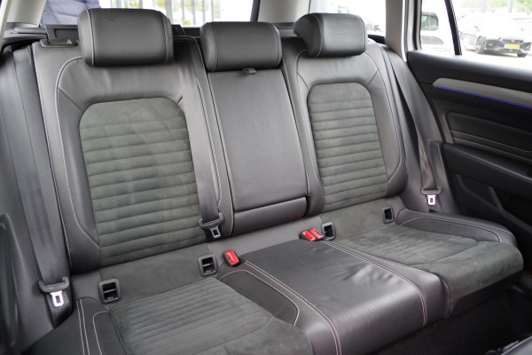 Volkswagen Passat Variant 1.4 TSI GTE Business 218 PK PHEV, Trekhaak, Carplay, LED verlichting