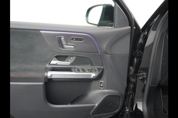 Mercedes-Benz EQB 250 AMG Line 7p. 67 kWh SOH 96% PANORAMADAK | ELECTR STOELEN+geheugen | AMBILIGHT | ADAPTIVE CRUISE | HEAD UP | MEGA COMPLEET! Mercedes-Benz EQB 250 AMG Line 7p. 67 kWh SOH 96% PANORAMADAK | ELECTR STOELEN+geheugen | AMBILIGHT | ADAPTIVE CRUISE | HEAD UP | MEGA COMPLEET!
